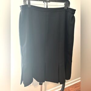 Jones Studio lined Skirt